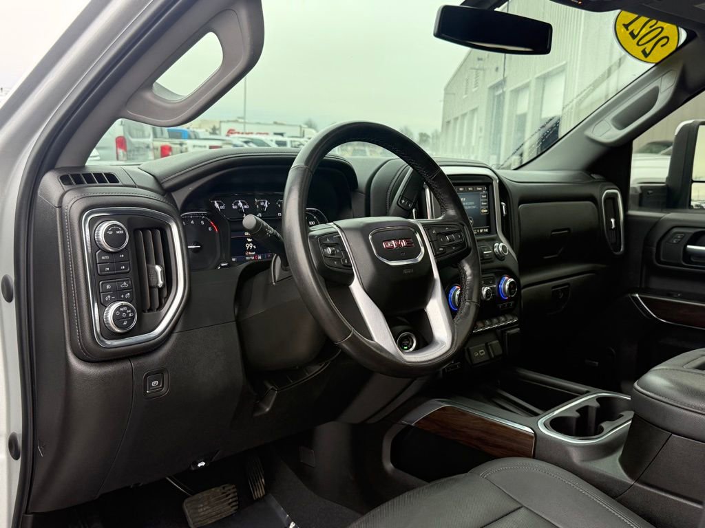 Used 2021 GMC Sierra 2500 SLT w/ SLT Premium Package image 4