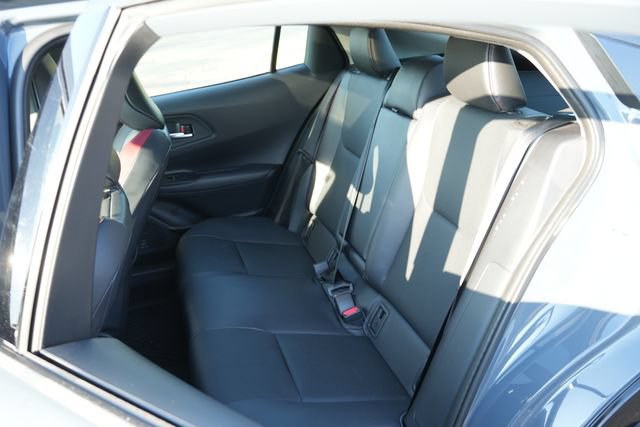 Used 2026 Toyota Prius Plug-In Hybrid FWD image 16