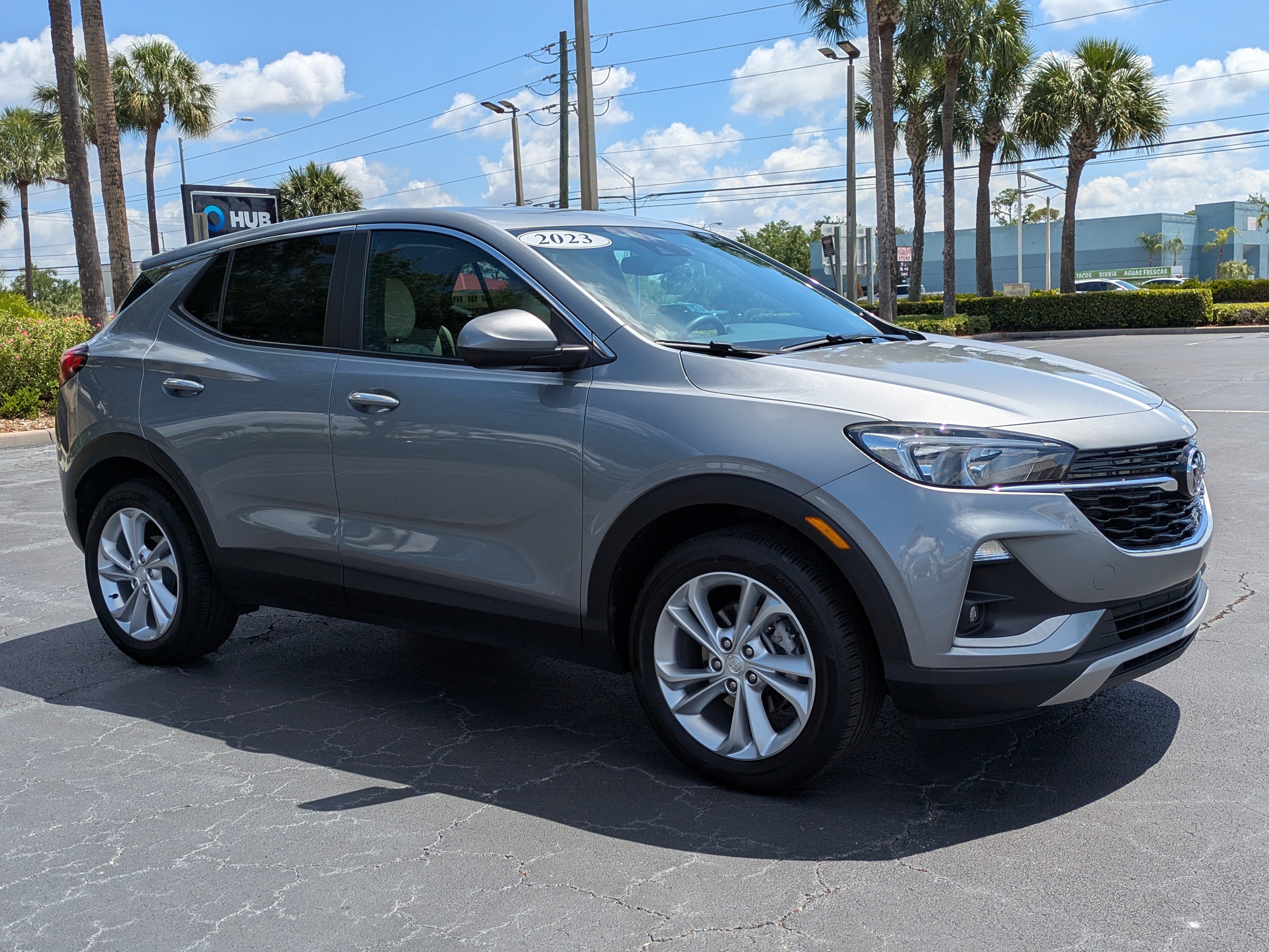 Used 2023 Buick Encore GX Preferred w/ Cold Weather Comfort Package FWD image 7