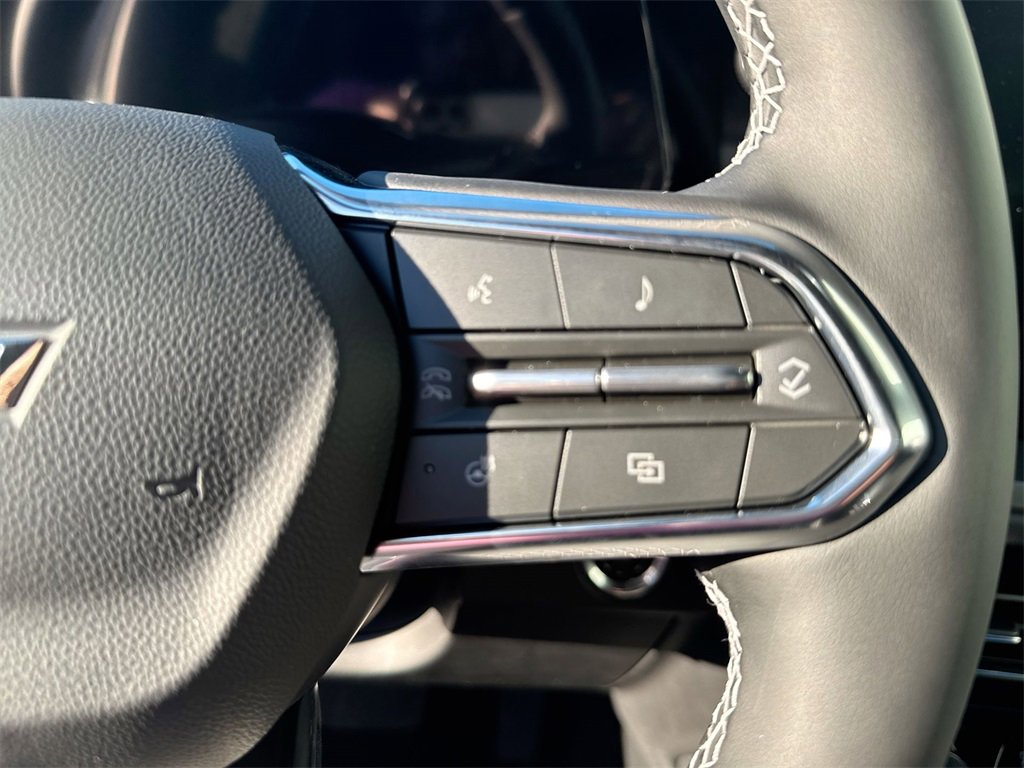 New 2026 Chevrolet Traverse LT image 18