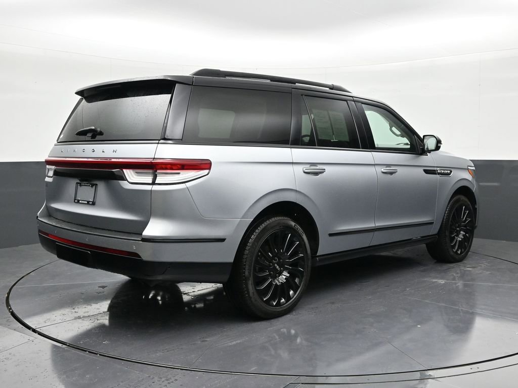 Used 2023 Lincoln Navigator Black Label image 5