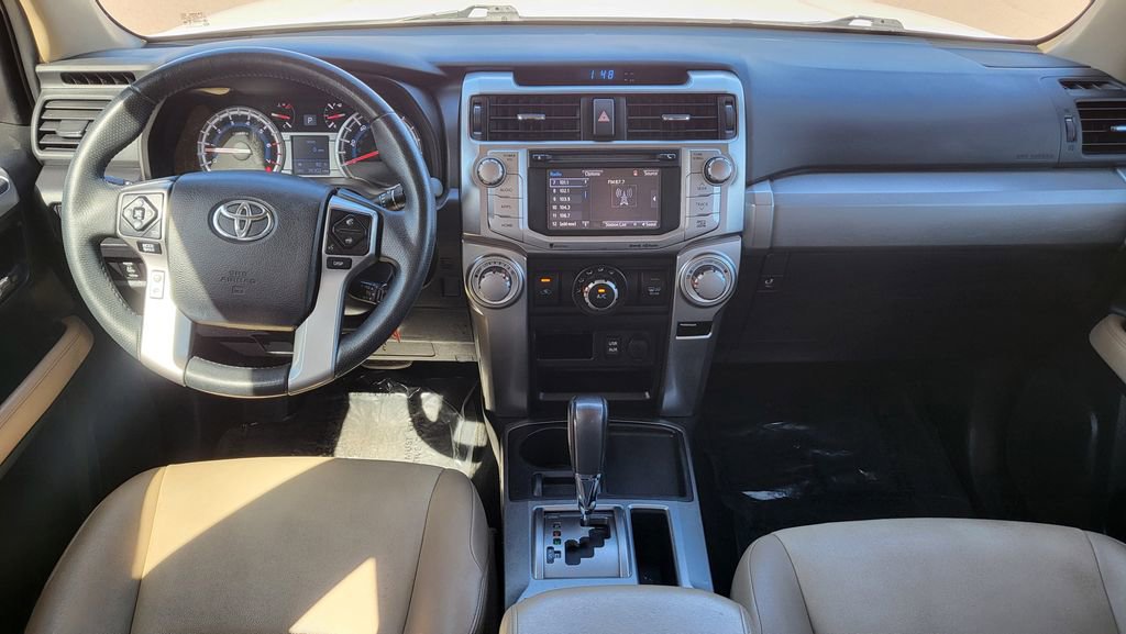Used 2016 Toyota 4Runner SR5 Premium image 28