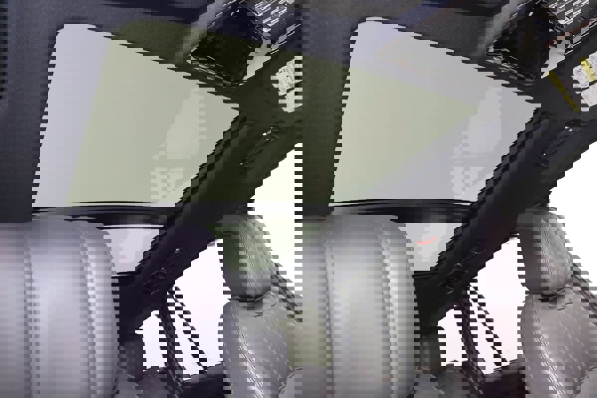 Used 2021 Land Rover Range Rover P525 Westminster Edition image 12