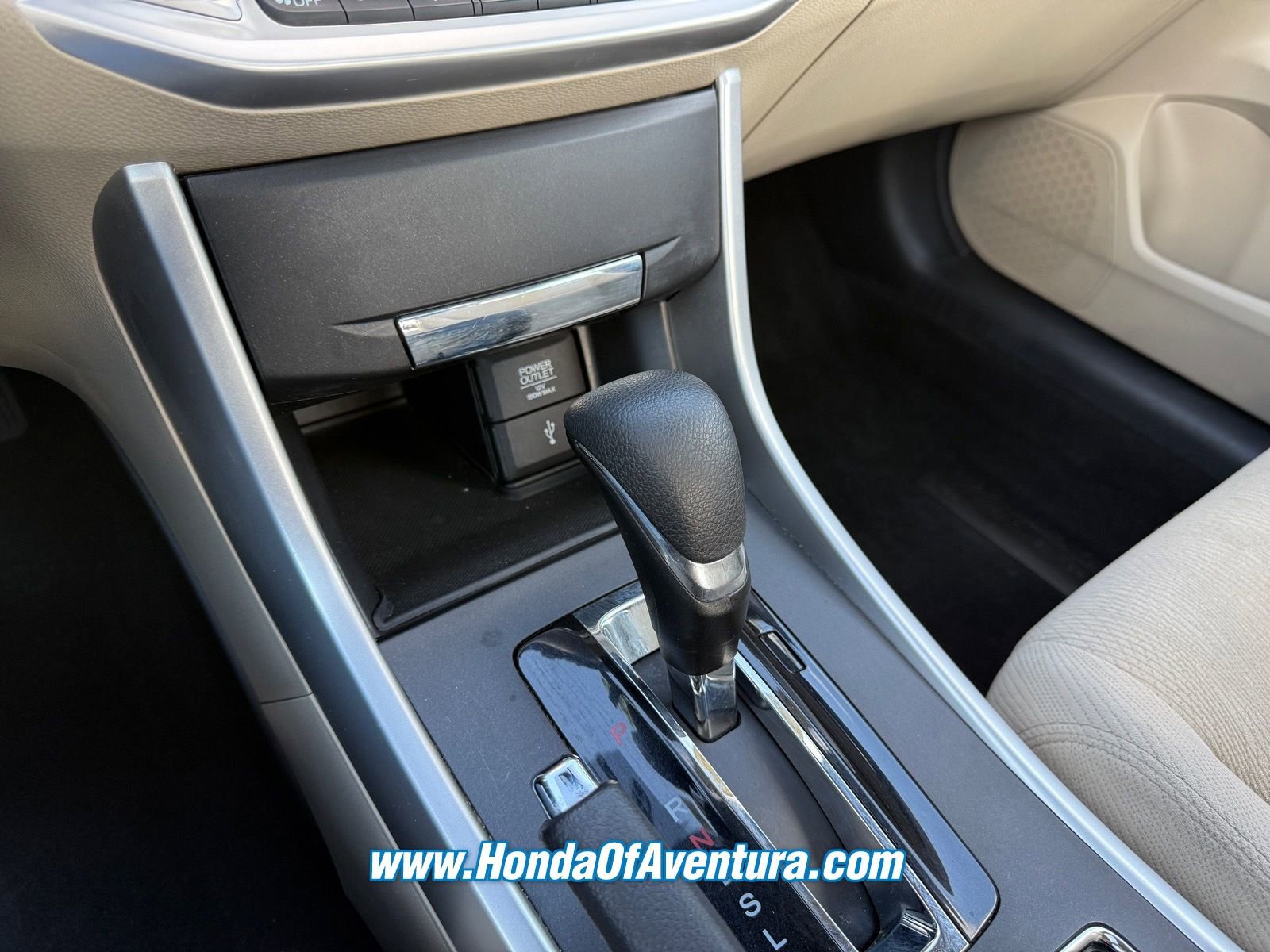 Used 2015 Honda Accord EX image 22