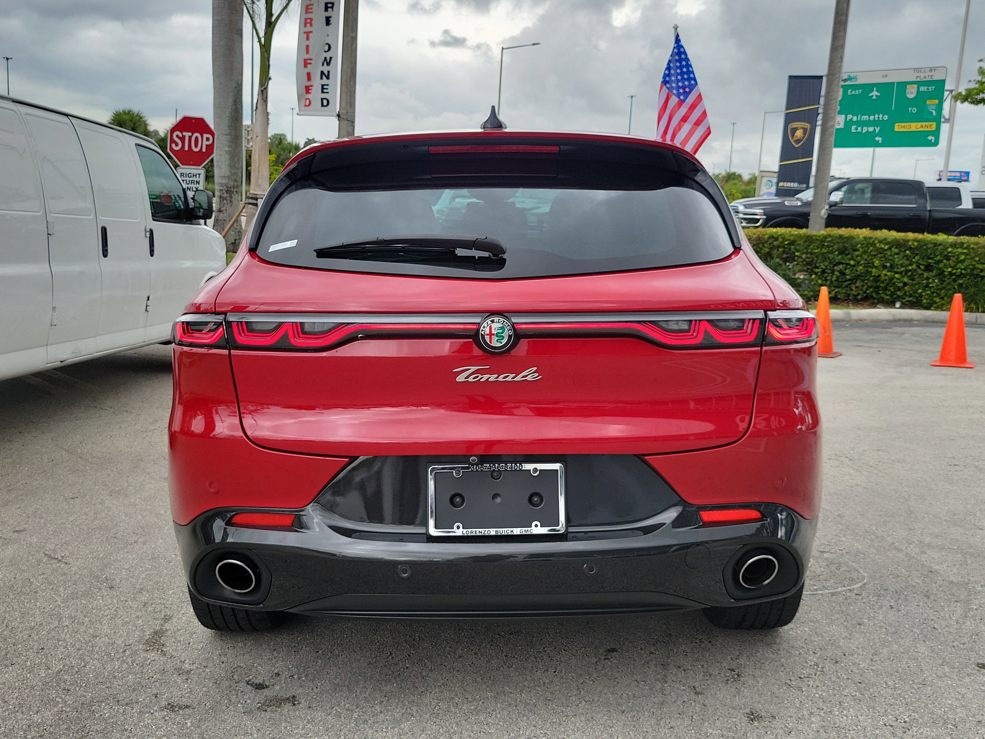 Used 2024 Alfa Romeo Tonale Veloce w/ Active Assist Package AWD/4WD image 6