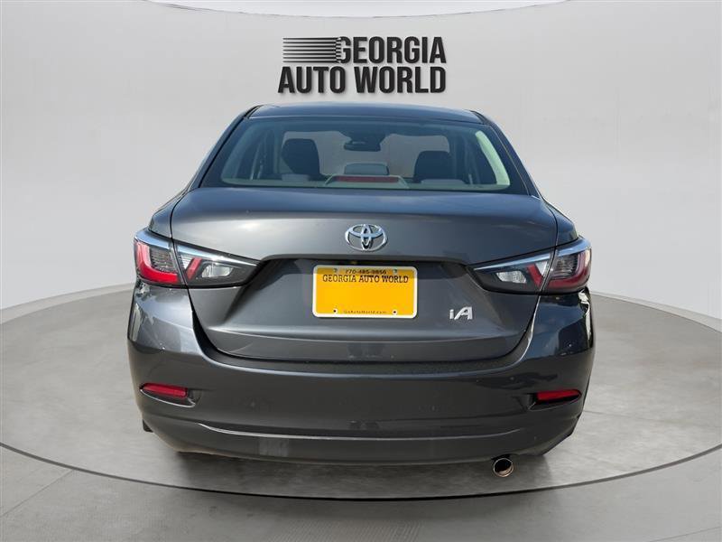 Used 2017 Toyota Yaris iA FWD image 12