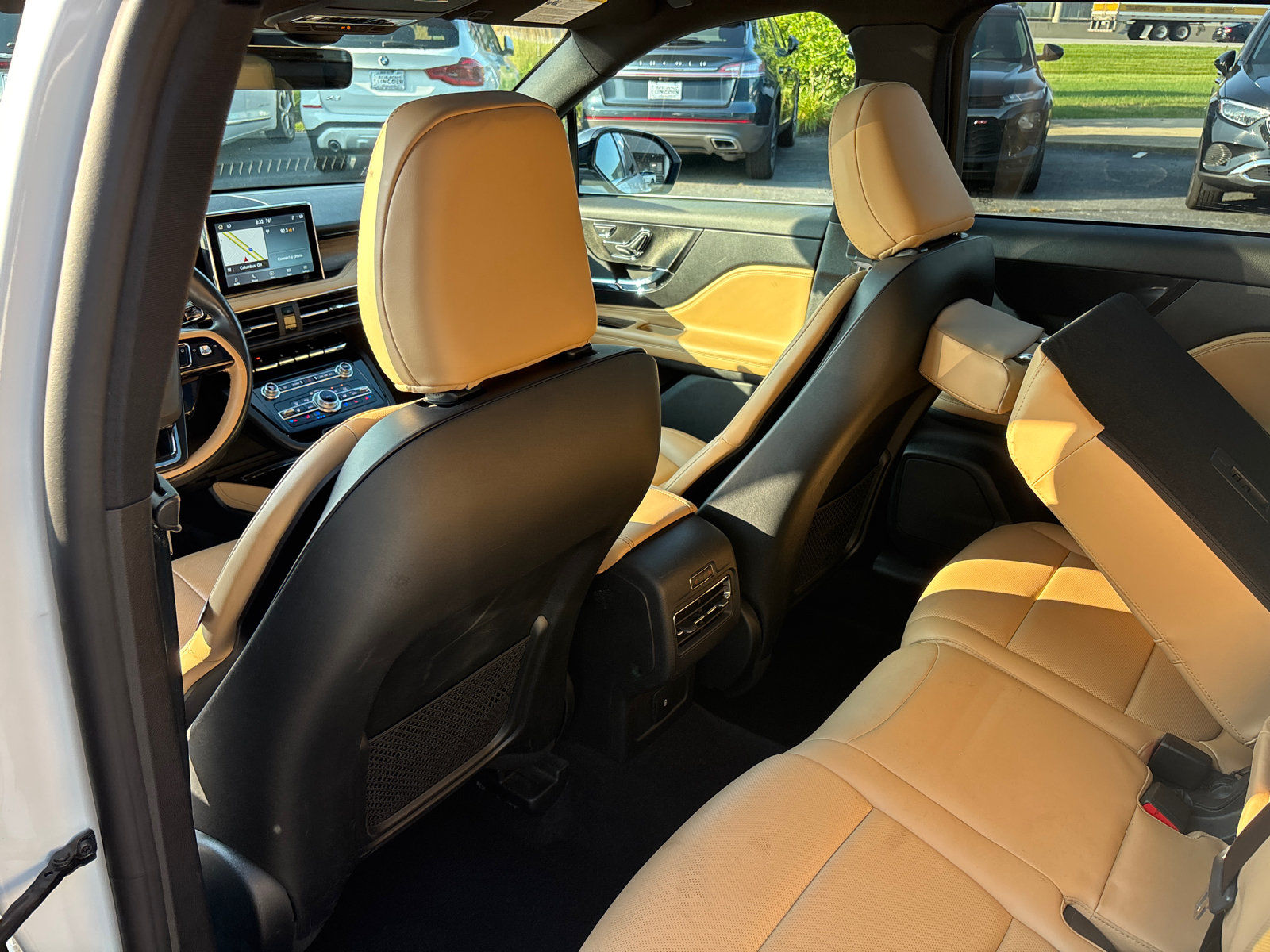 Certified 2022 Lincoln Corsair Reserve w/ Luxury Package AWD/4WD image 27