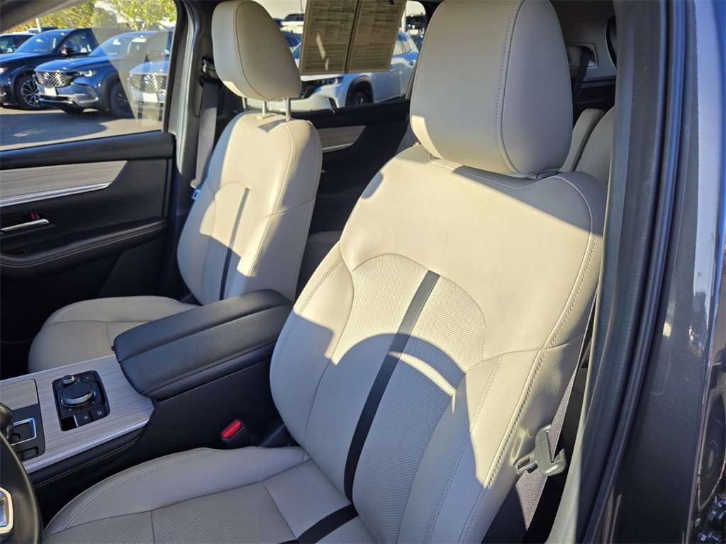 Certified 2024 MAZDA CX-90 Plug-In Hybrid w/ Preferred image 15