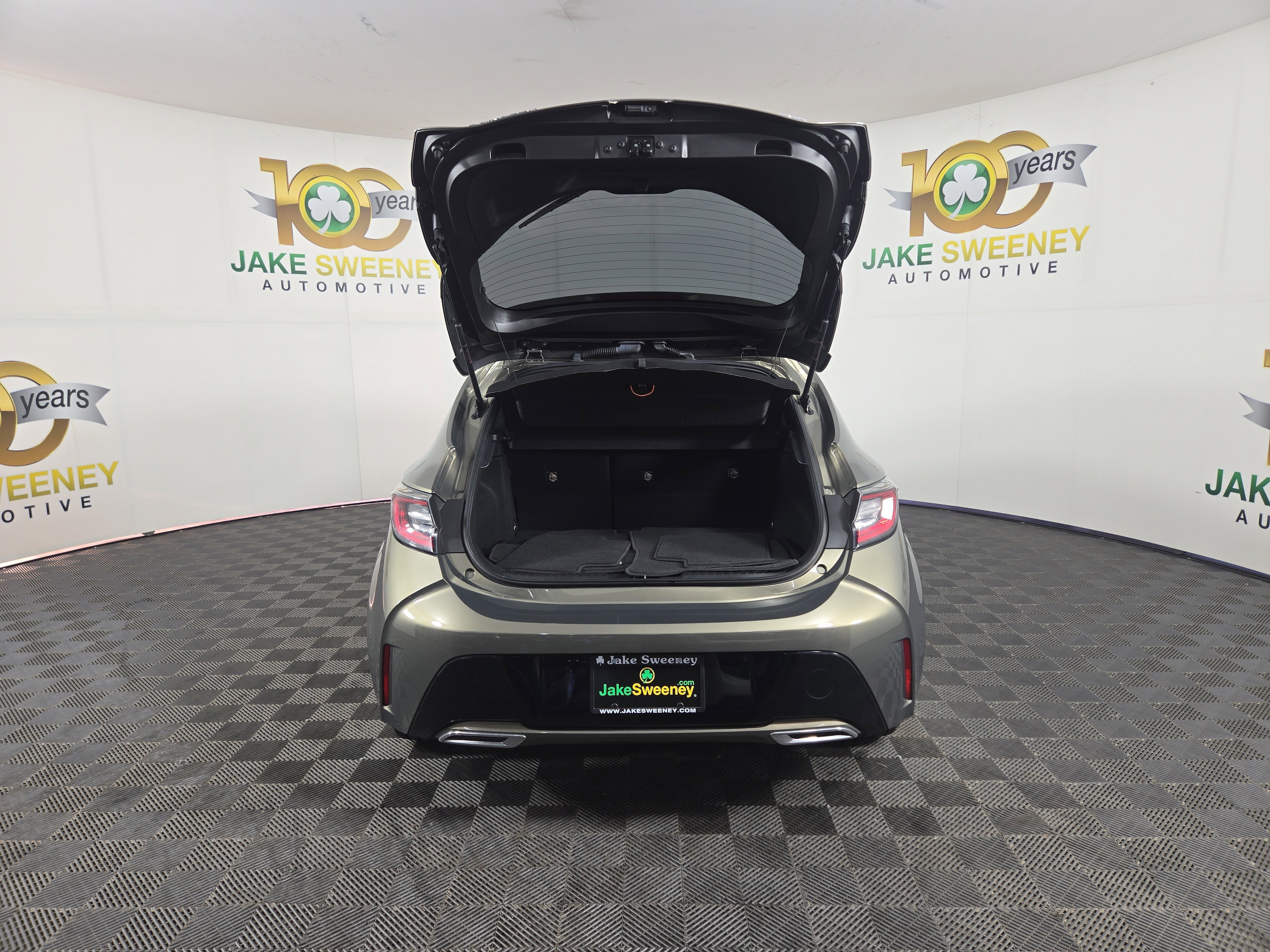 Used 2020 Toyota Corolla SE image 30