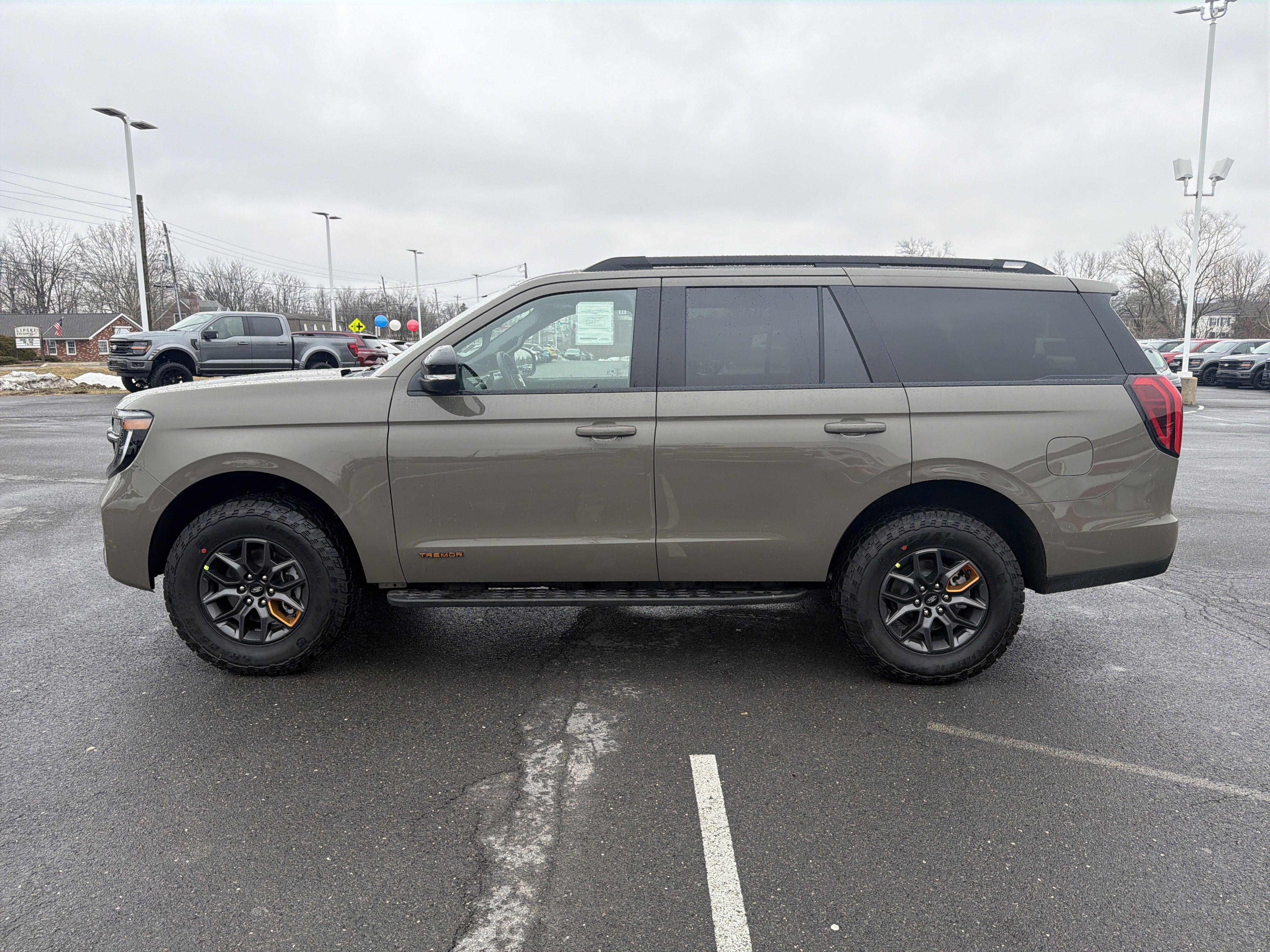 New 2026 Ford Expedition Tremor image 4