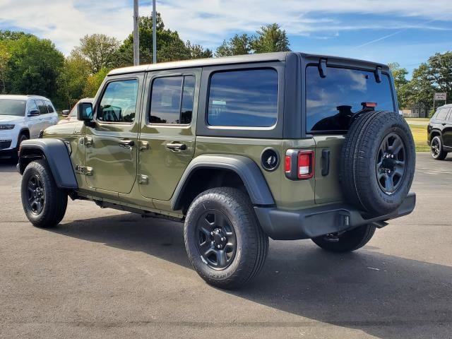 Used 2026 Jeep Wrangler Sport image 3