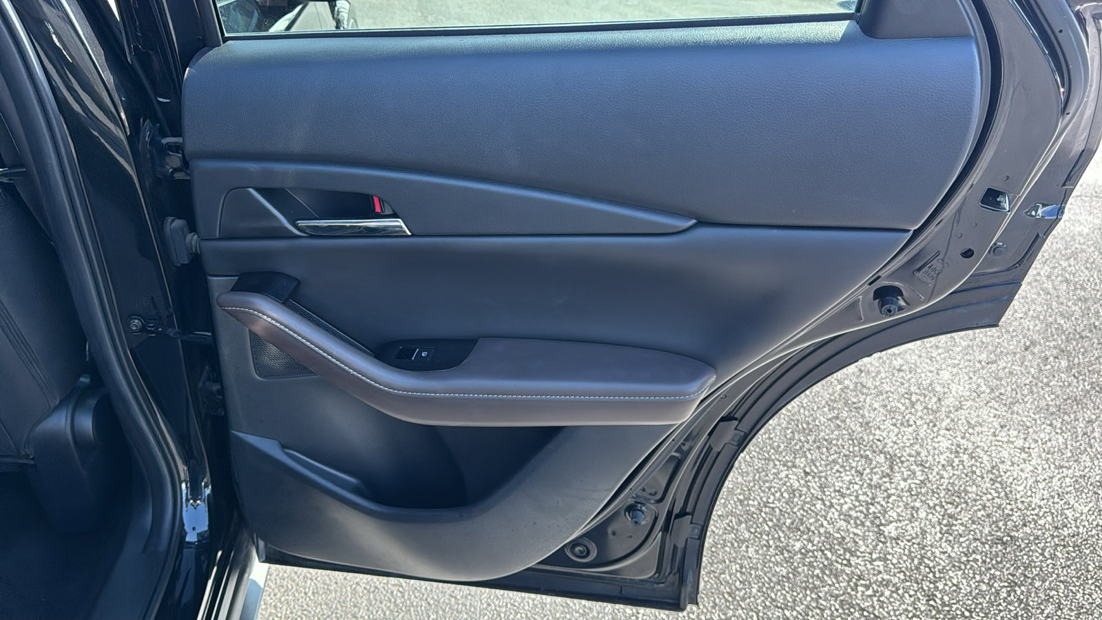 Used 2023 MAZDA CX-30 AWD 2.5 S w/ Premium Package image 20