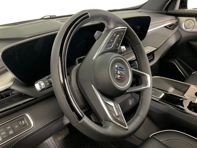 Used 2025 Buick Enclave Avenir w/ Super Cruise Package image 22