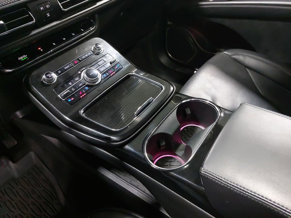 Used 2022 Lincoln Nautilus Reserve w/ Monochromatic Package image 26