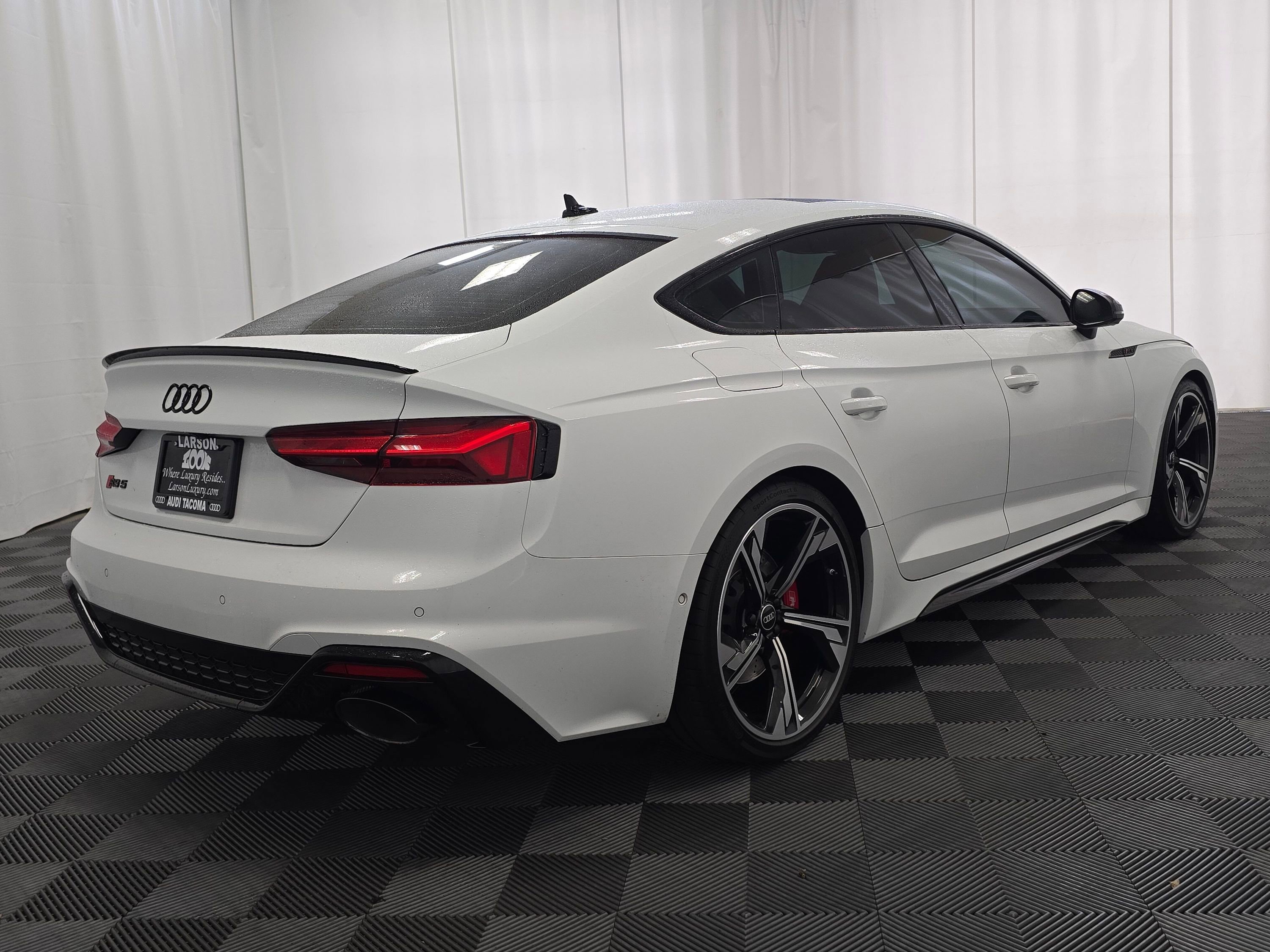 Used 2023 Audi RS 5 Sportback w/ Dynamic Package image 6