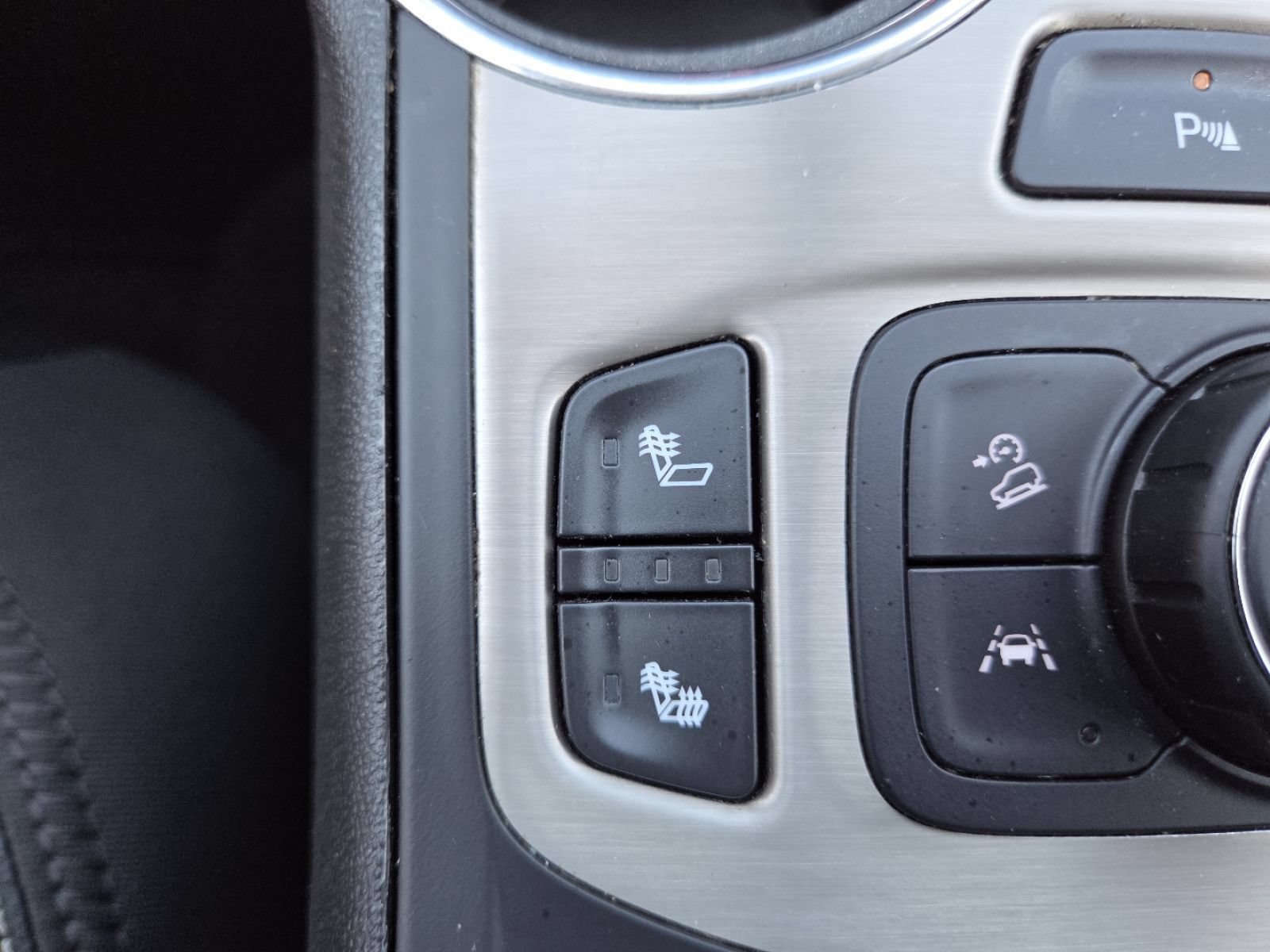 Used 2022 GMC Terrain Denali AWD/4WD image 9