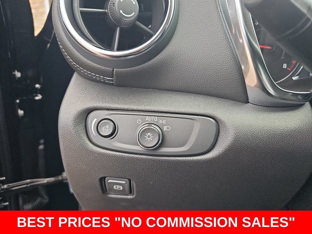 New 2026 Chevrolet Blazer LT w/ Midnight/Sport Edition FWD image 25