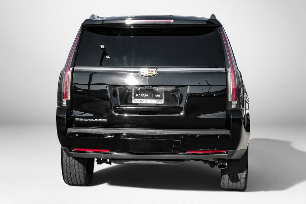 Used 2018 Cadillac Escalade Luxury RWD image 7