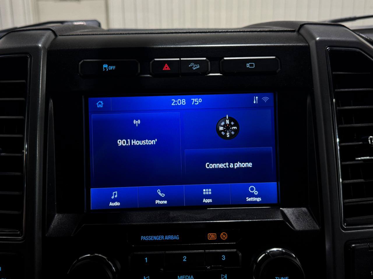 Used 2022 Ford F250 XLT w/ XLT Value Package AWD/4WD image 35