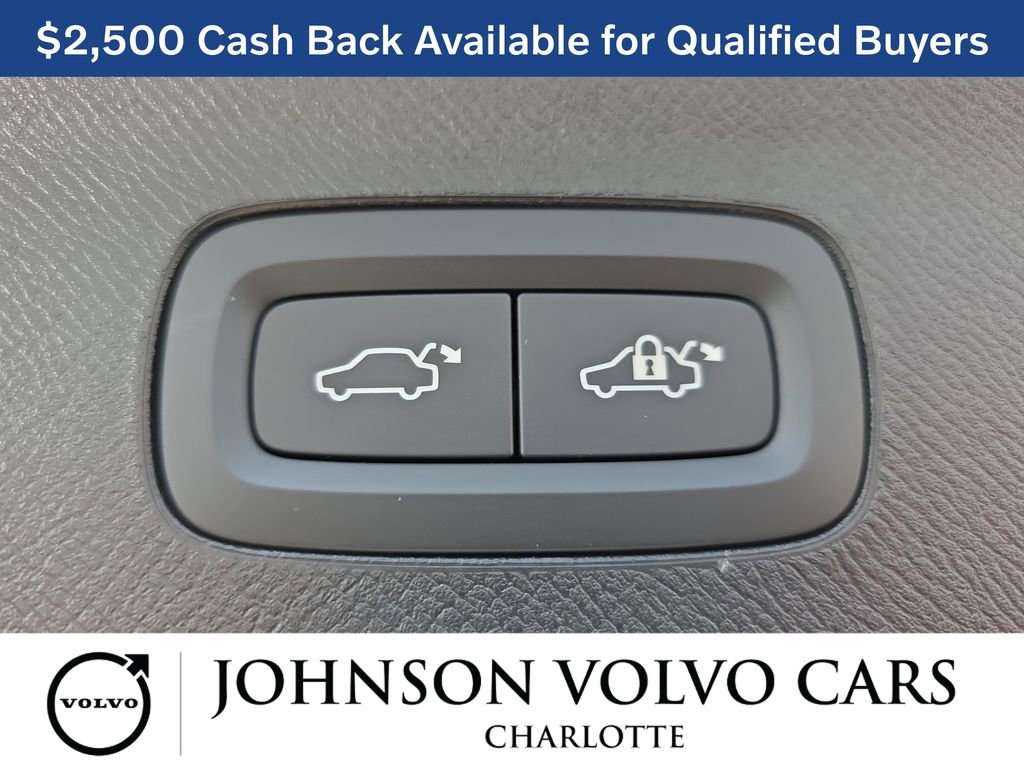 New 2026 Volvo XC90 T8 Ultra w/ Protection Package Premier image 14
