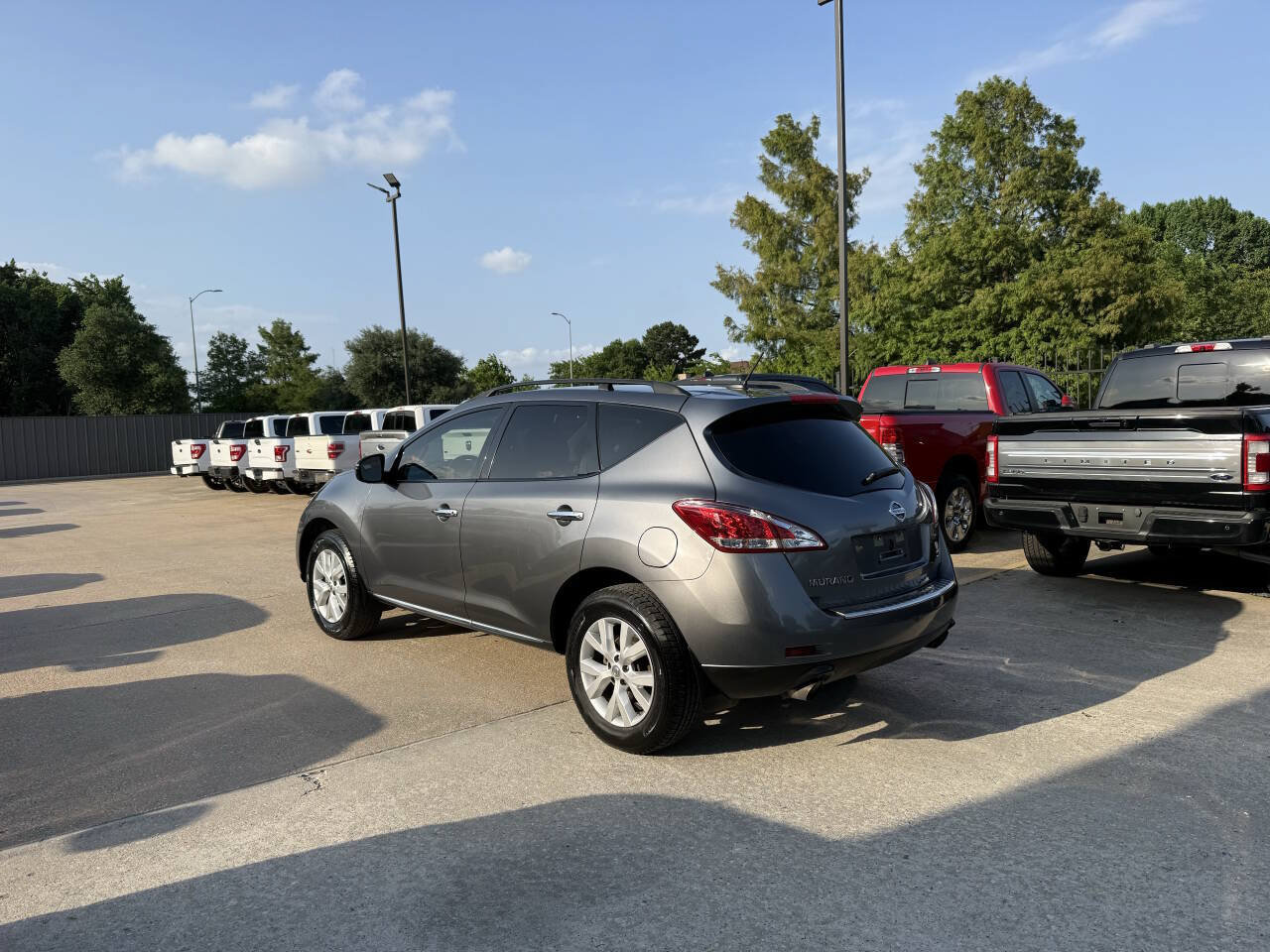 Used 2014 Nissan Murano SV w/ Value Package FWD image 4