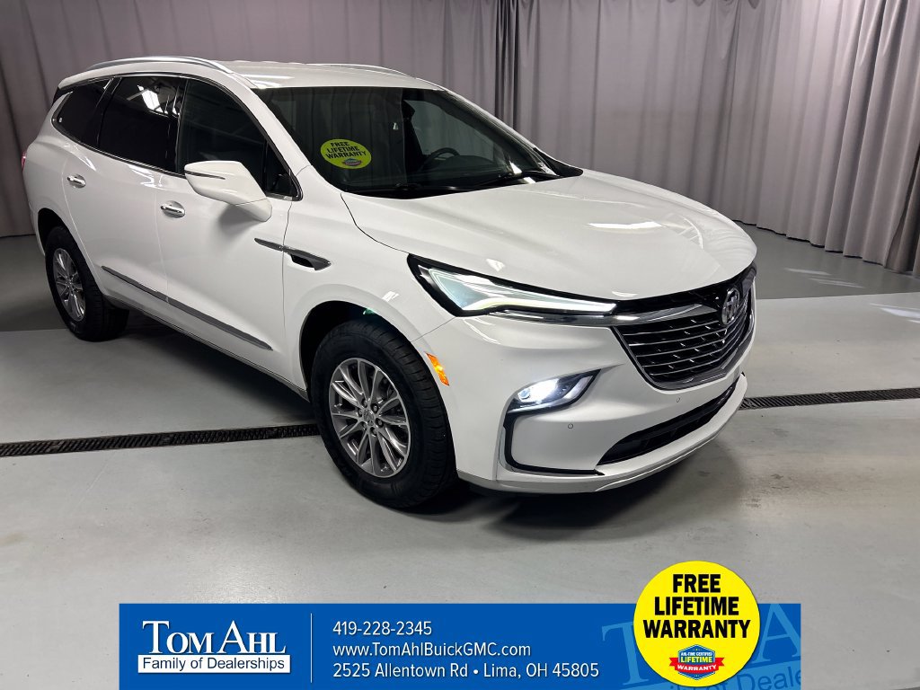 Used 2023 Buick Enclave Essence FWD 360° Tour