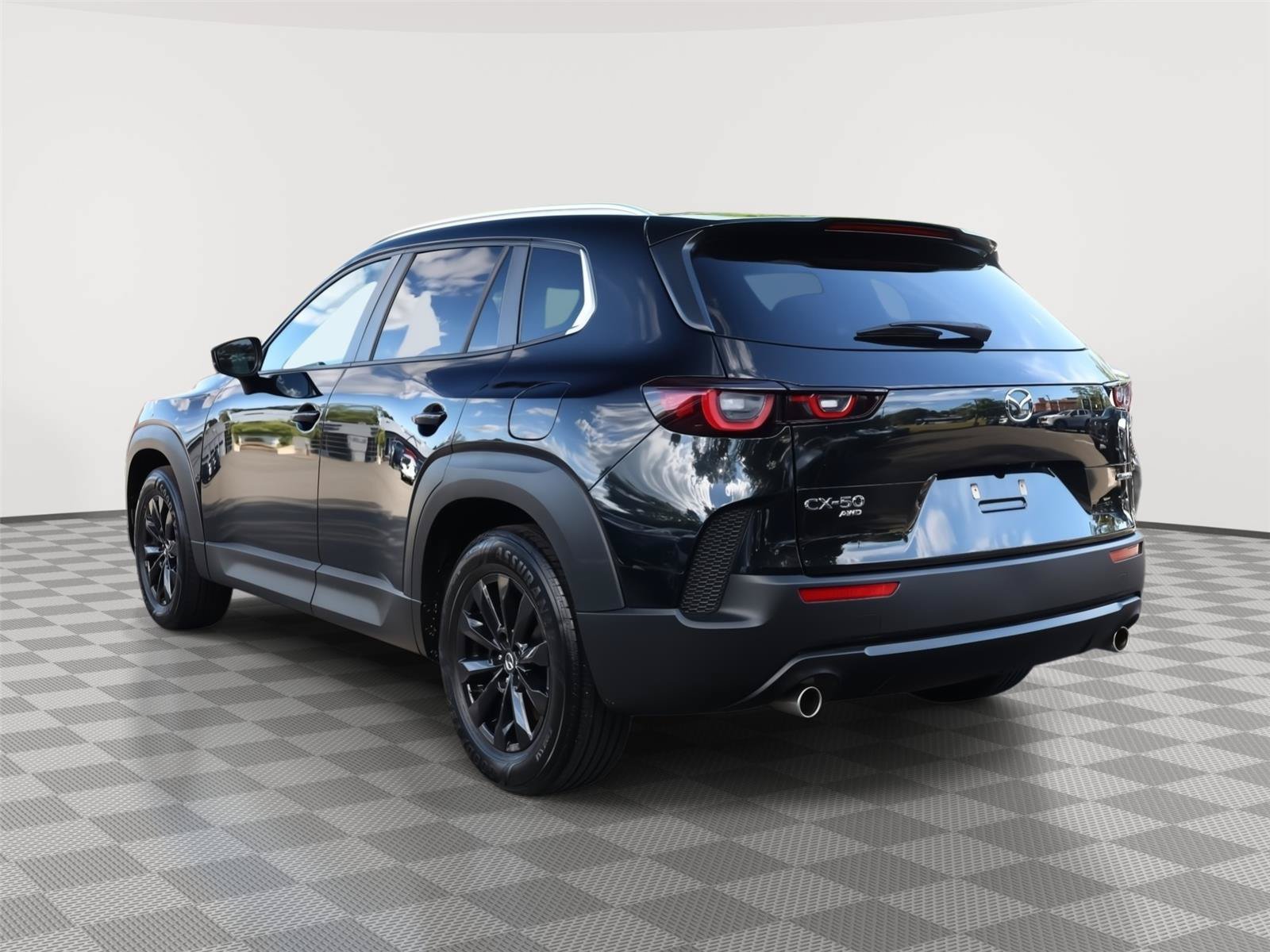 Used 2025 MAZDA CX-50 AWD 2.5 S w/ Preferred Package image 5