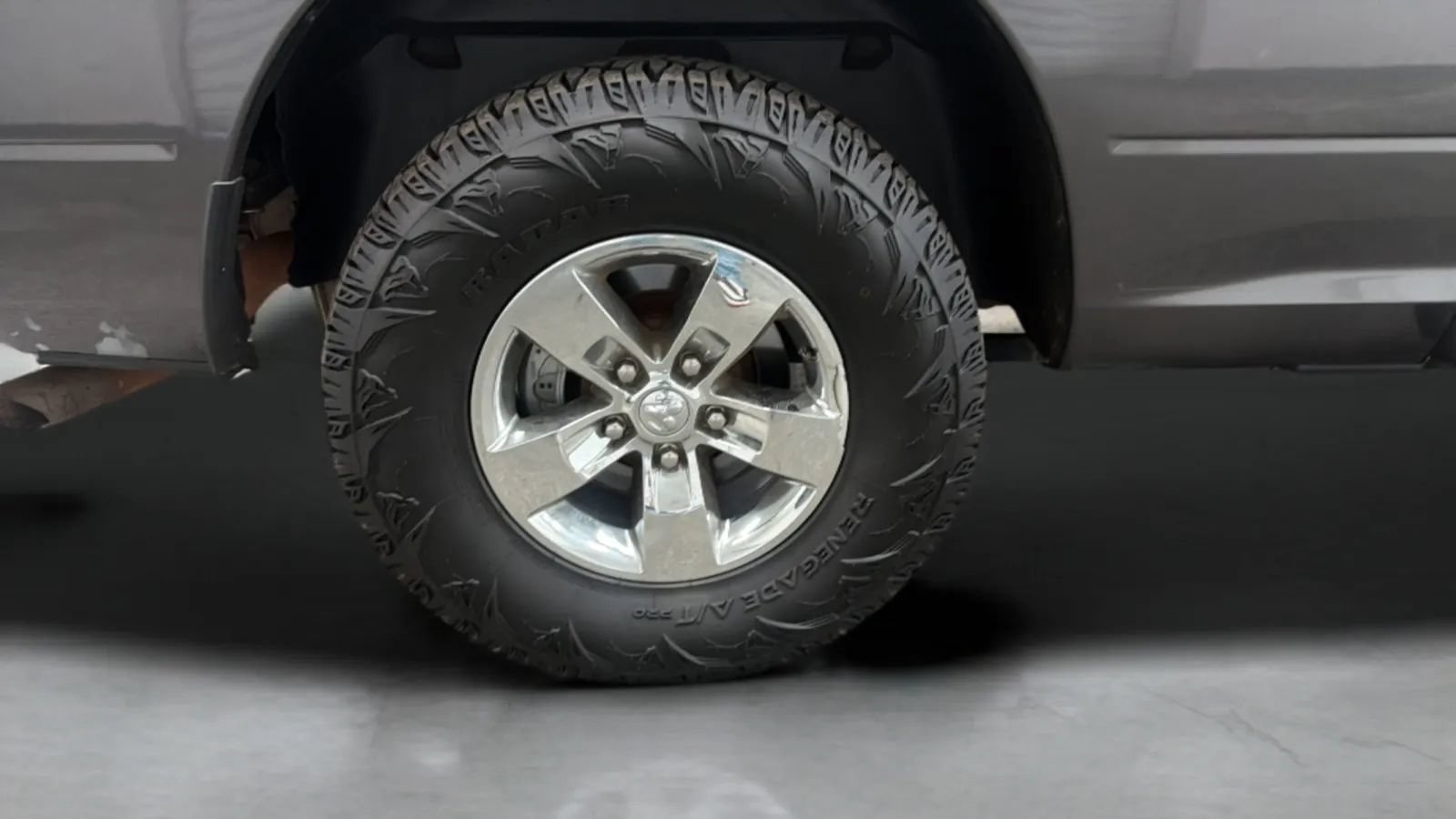 Used 2020 RAM 1500 Classic SLT RWD image 26