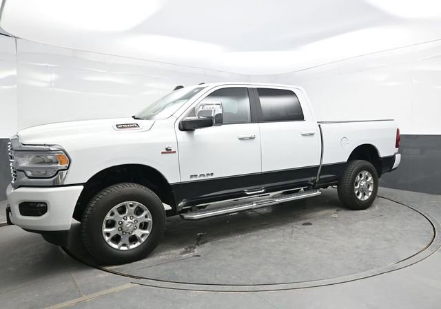 Used 2024 RAM 2500 Laramie AWD/4WD image 3