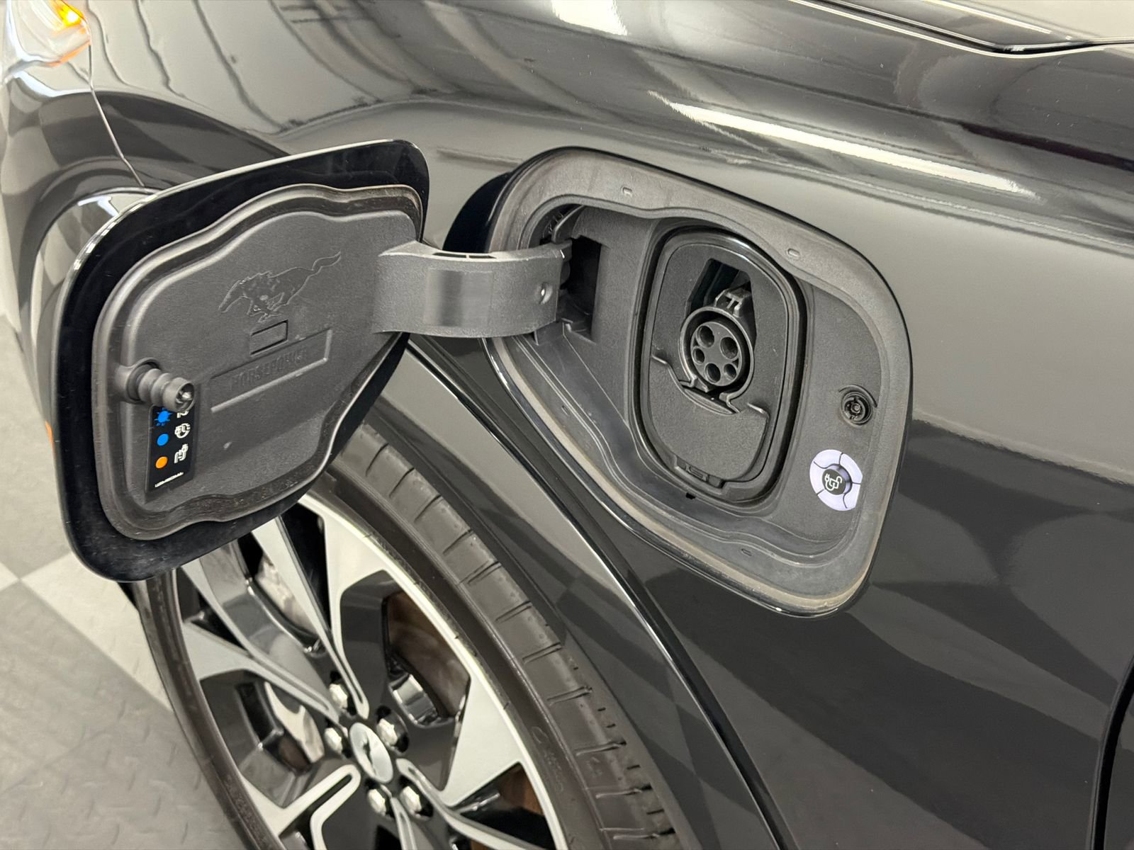 Used 2023 Ford Mustang Mach-E Premium image 14