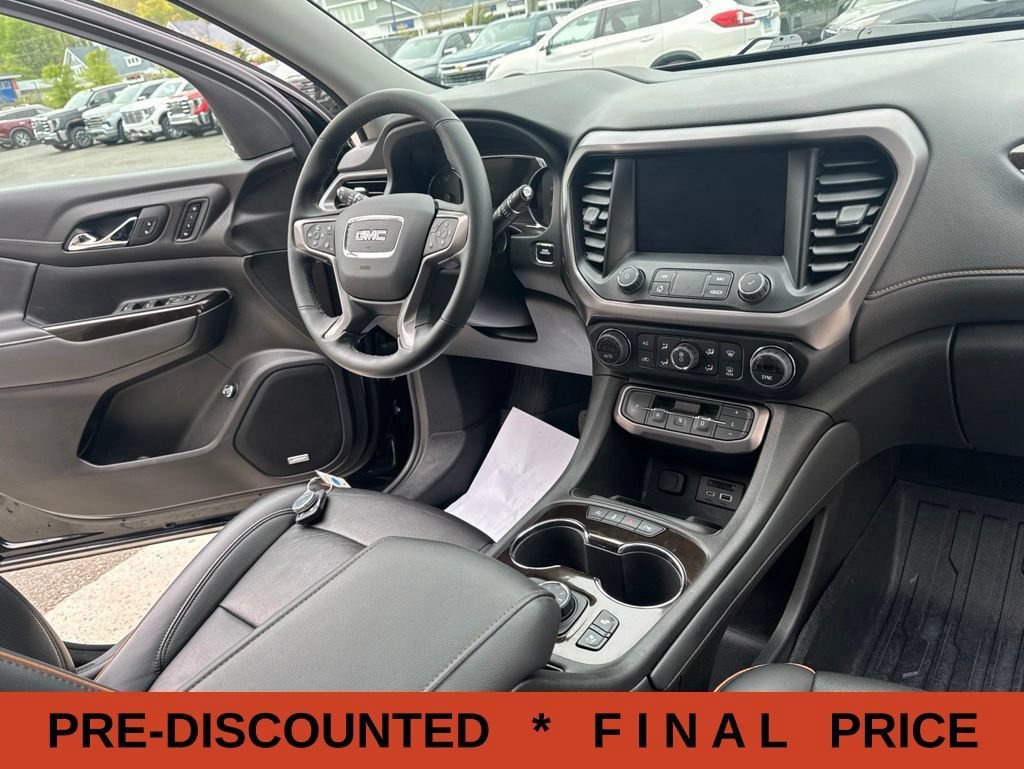 Used 2023 GMC Acadia AT4 w/ GMC Pro Grade Package AWD/4WD image 47