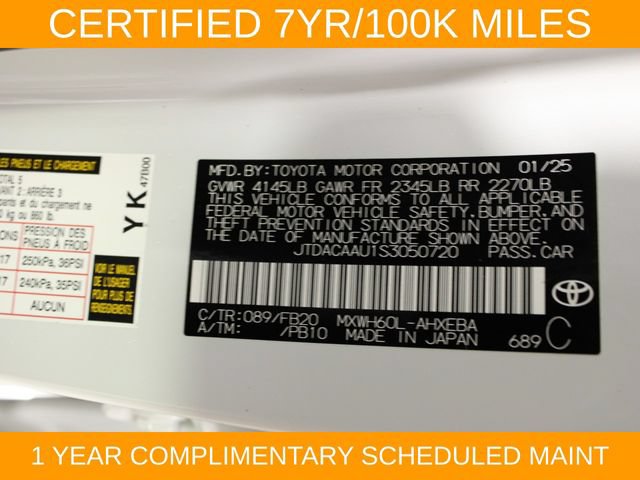 Used 2025 Toyota Prius LE FWD image 27