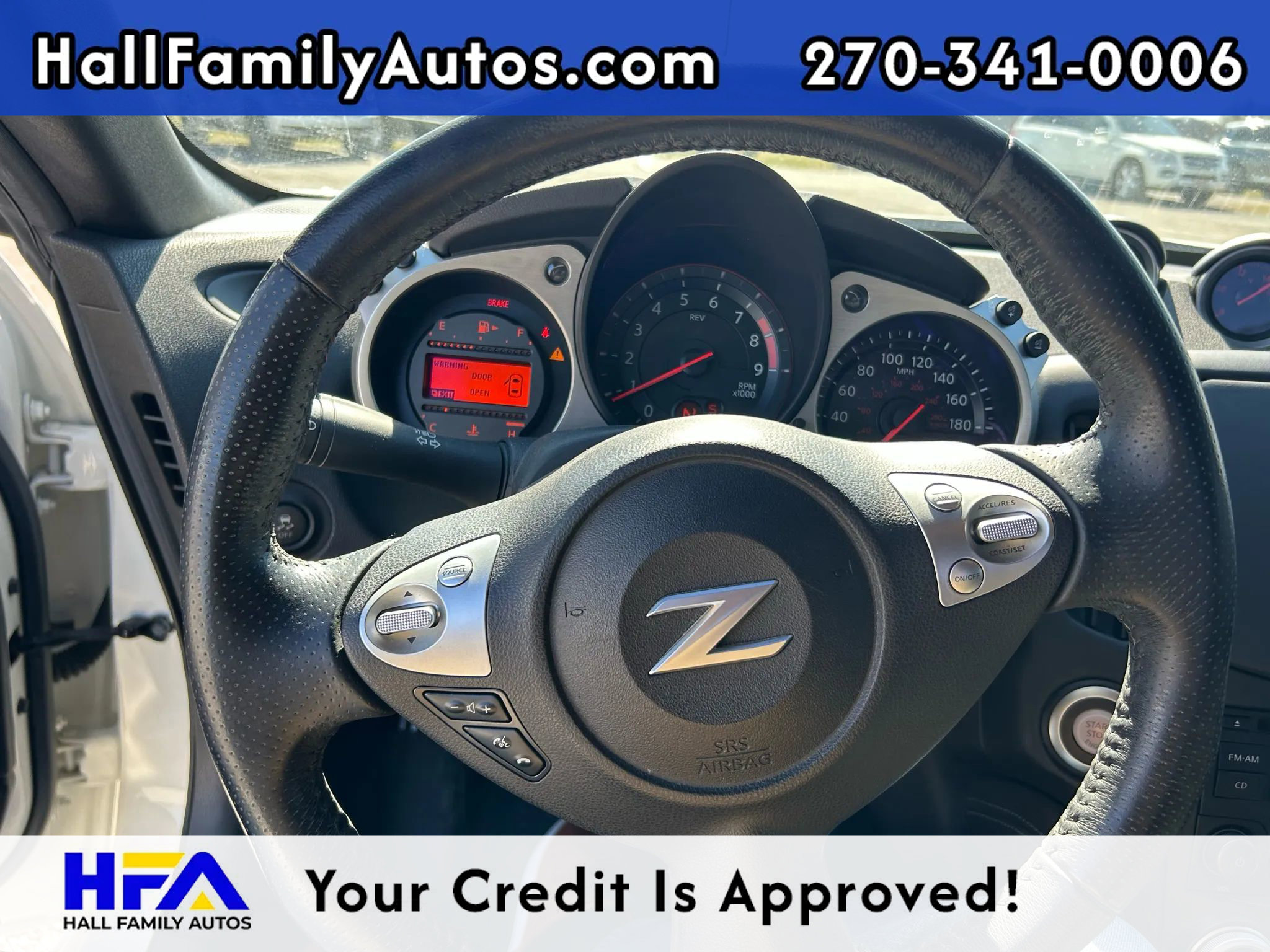 Used 2015 Nissan 370Z Coupe image 23
