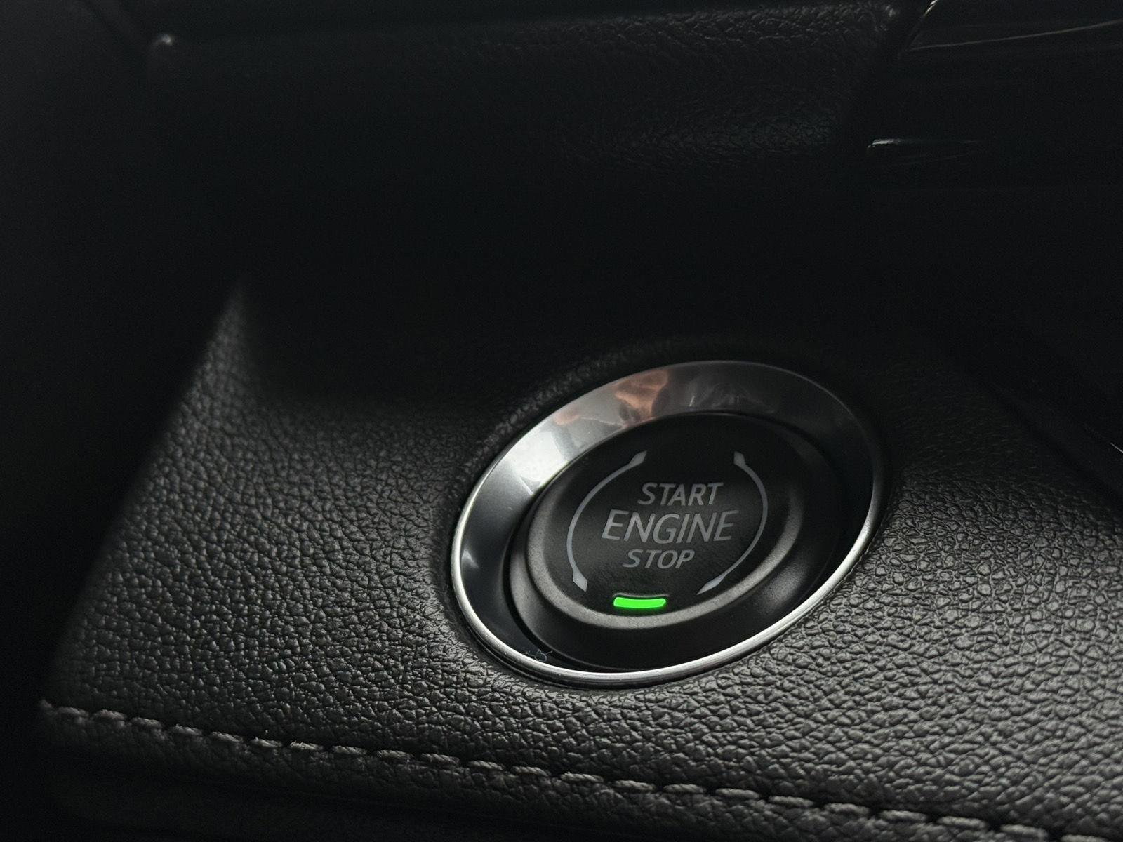 Certified 2025 Buick Enclave Avenir w/ LPO, All-Weather Package image 21