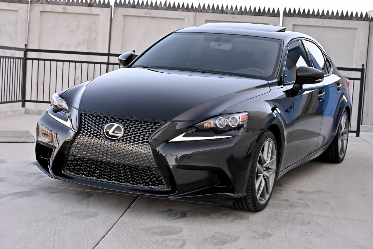 Used 2014 Lexus IS 350 w/ F Sport Package RWD image 3