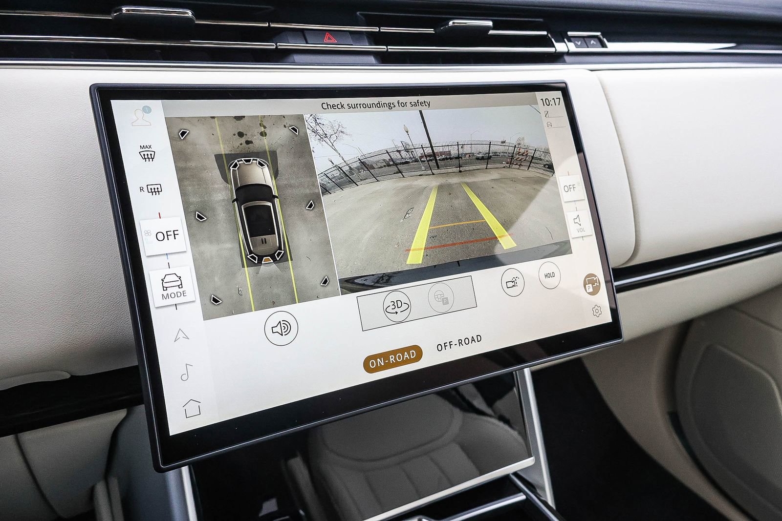 New 2026 Land Rover Range Rover SE image 34