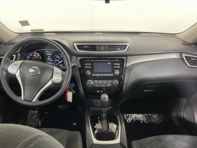 Used 2015 Nissan Rogue S FWD image 22