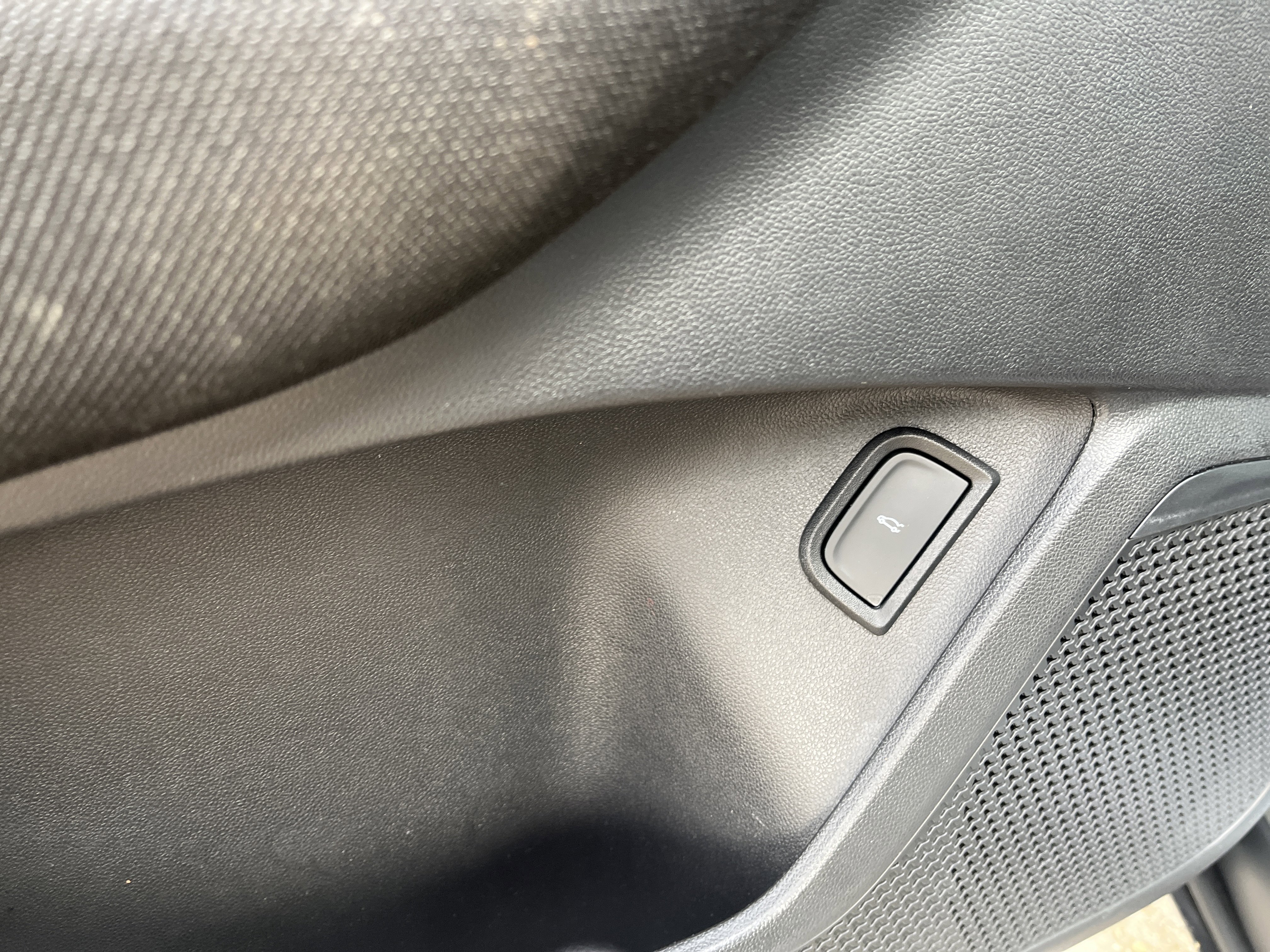 Used 2025 Chevrolet Blazer EV RS image 11