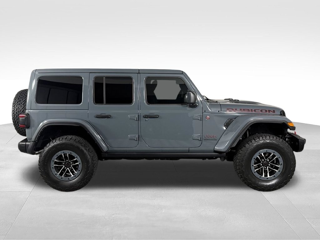 Used 2024 Jeep Wrangler Unlimited Rubicon AWD/4WD image 7