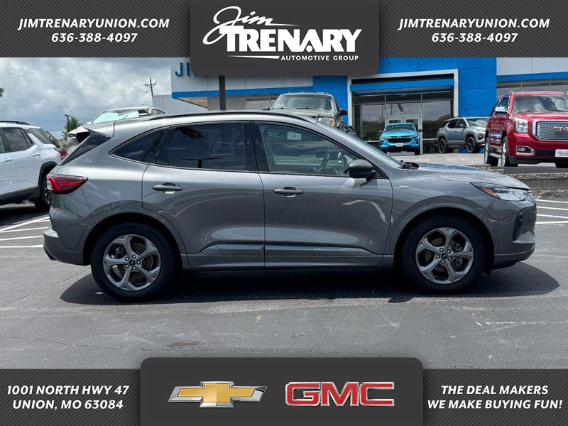 Used 2024 Ford Escape ST-Line w/ Tech Pack #1 FWD image 1