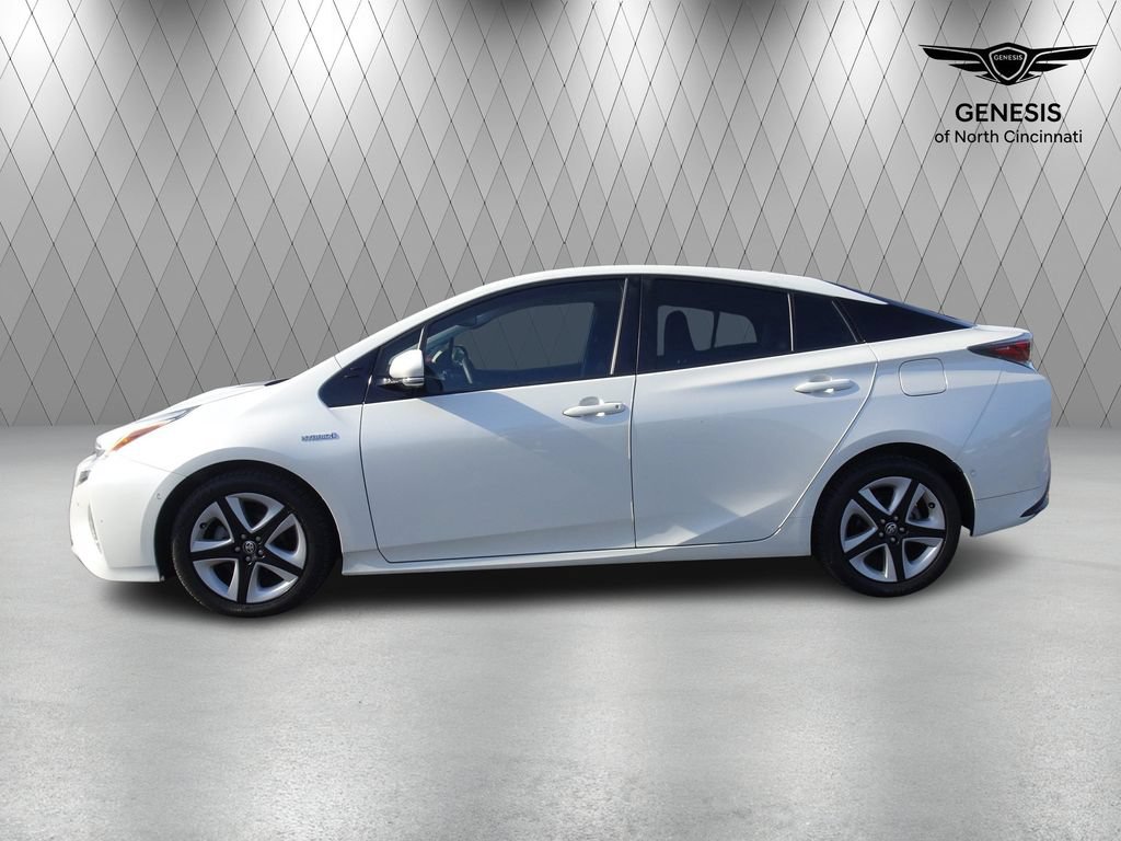 Used 2018 Toyota Prius Four Touring FWD image 2