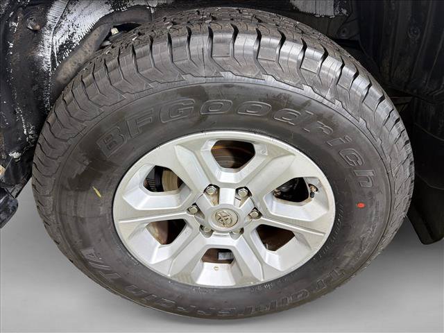 Used 2019 Toyota 4Runner SR5 Premium AWD/4WD image 21