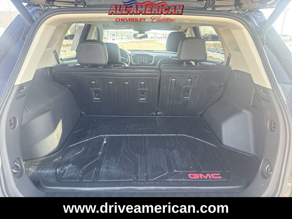Used 2022 GMC Terrain Denali w/ Black Diamond Edition image 26