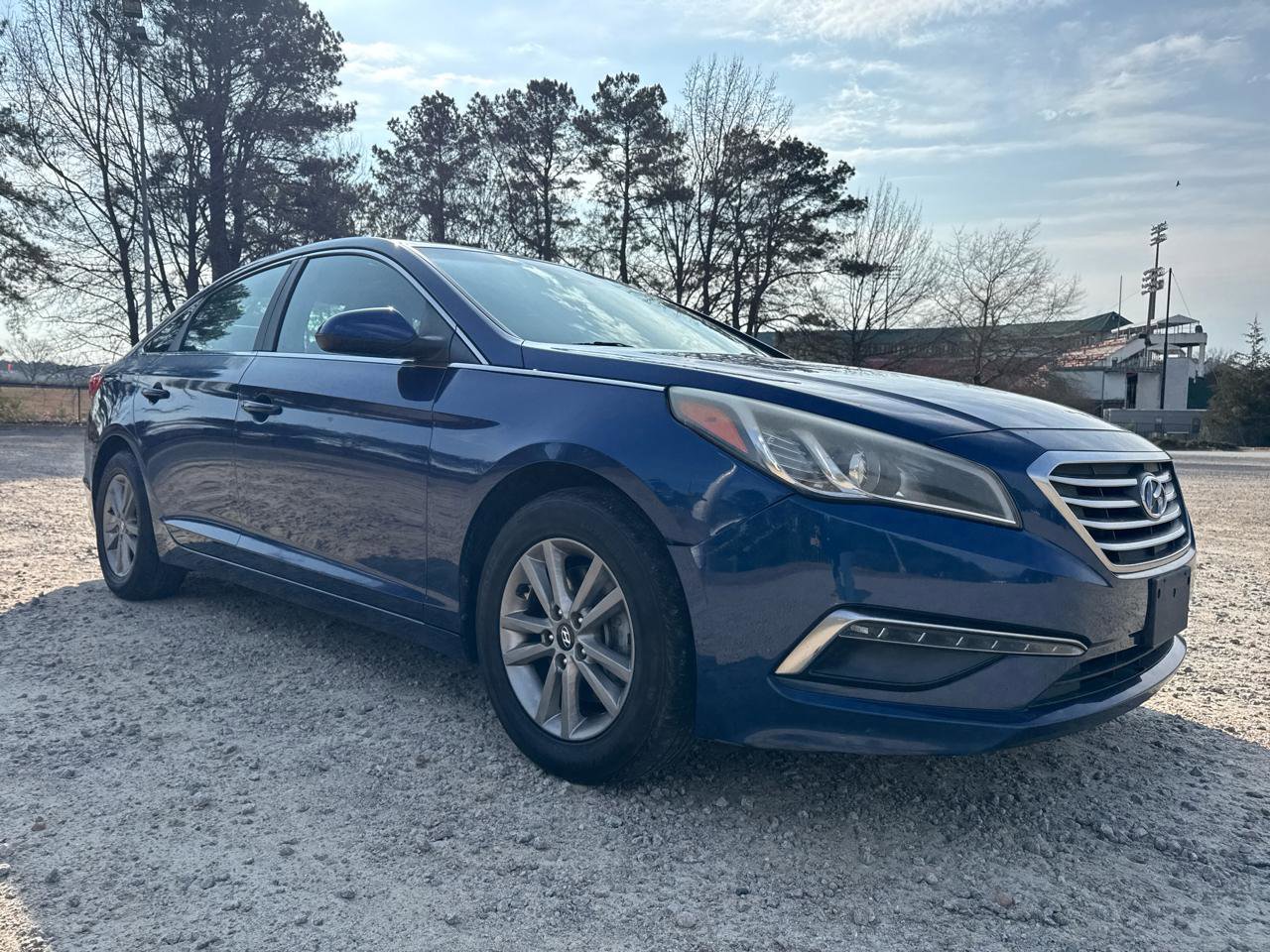 Used 2015 Hyundai Sonata SE image 4