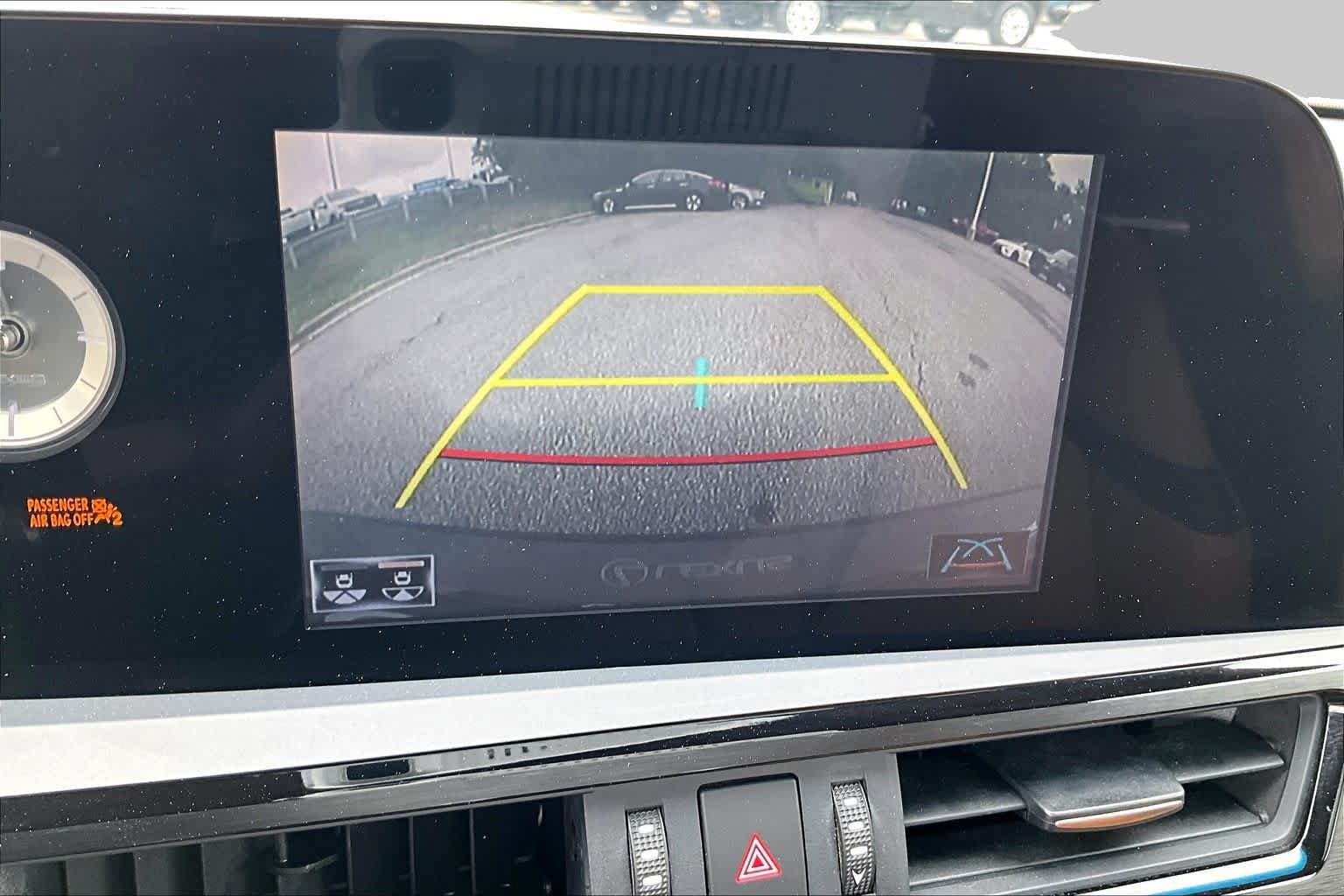 Used 2022 Lexus ES 350 w/ Accessory Package 2 FWD image 27