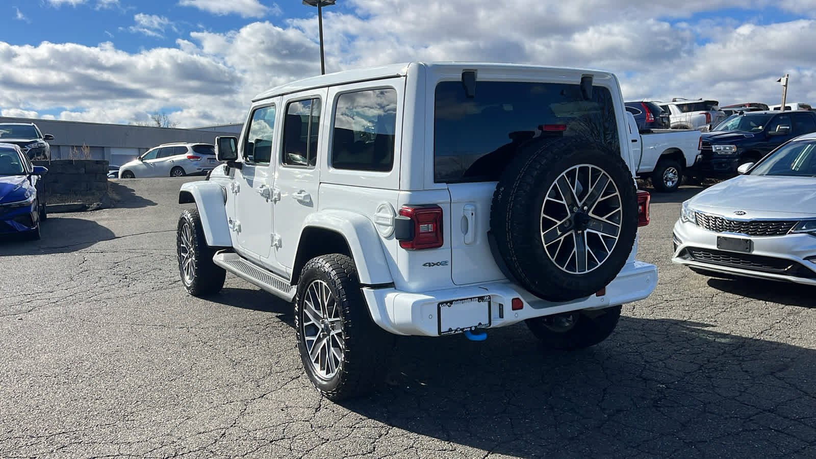 Used 2024 Jeep Wrangler High Altitude image 4