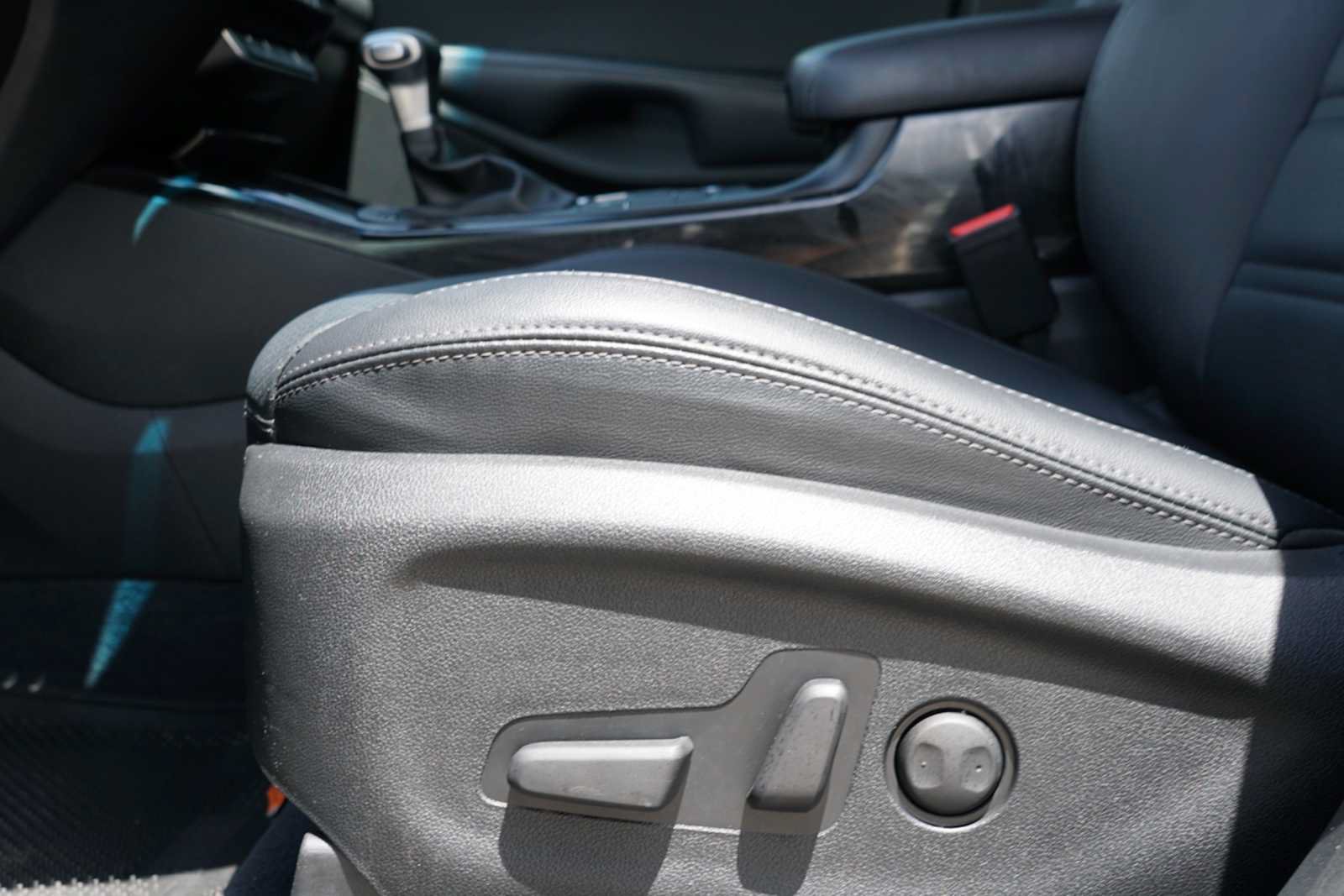 Used 2020 Kia Sorento EX FWD image 18