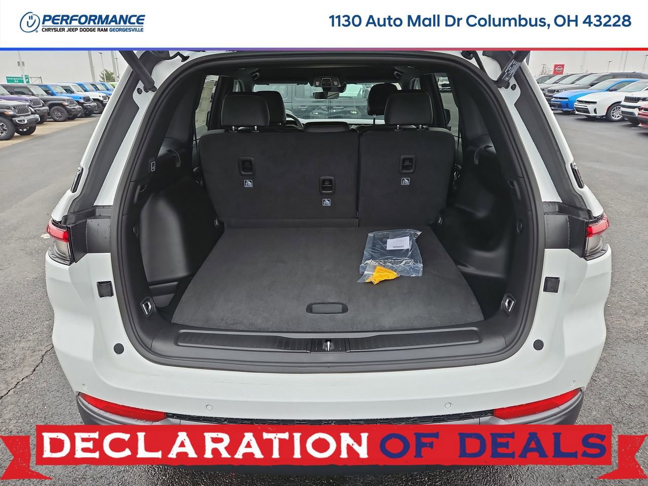 New 2026 Jeep Grand Cherokee Laredo image 11