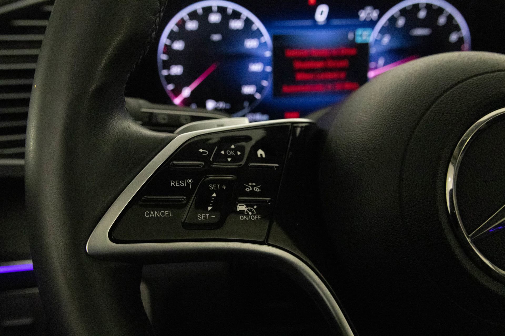 Used 2024 Mercedes-Benz GLE 350 4MATIC image 28