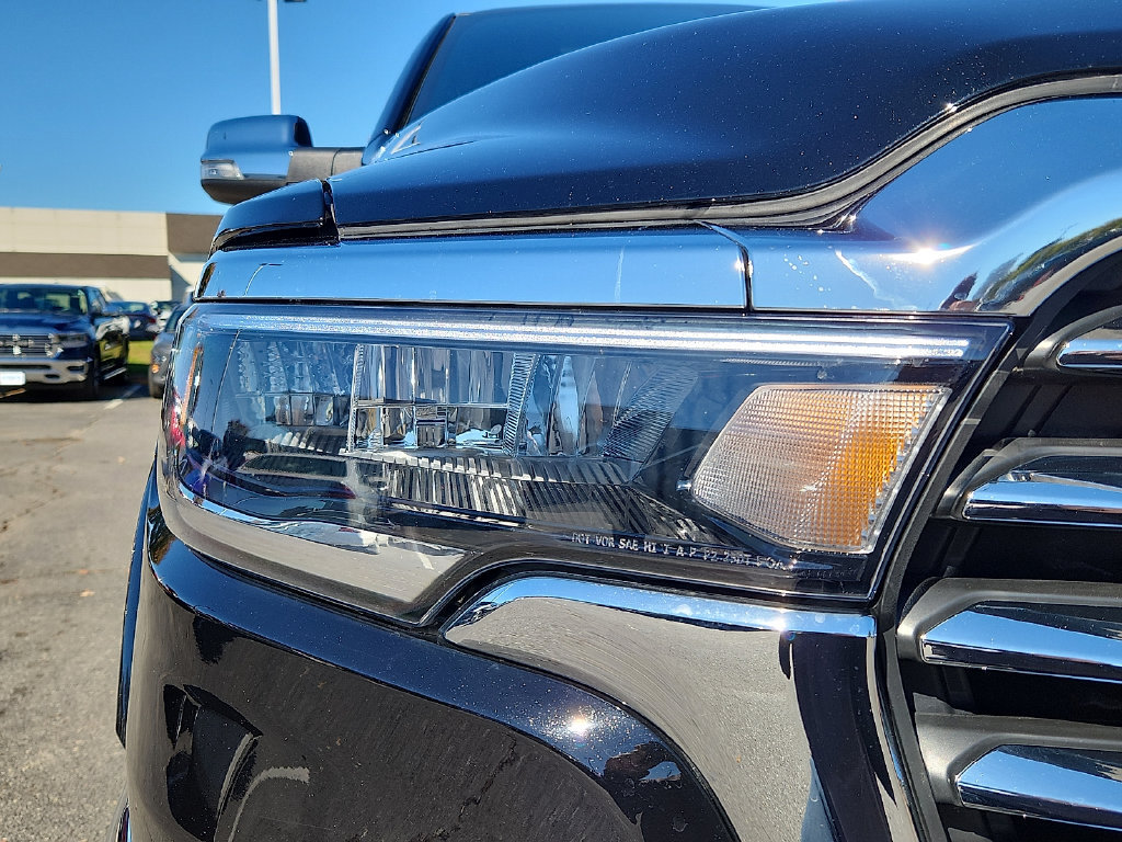 Used 2026 RAM 1500 Laramie AWD/4WD image 9